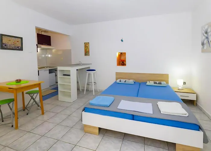 Apartment Beautiful In With Wifi Brela