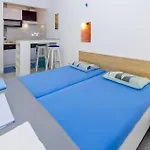 Apartamento Gorgeous Apartment In Brela With House Sea View