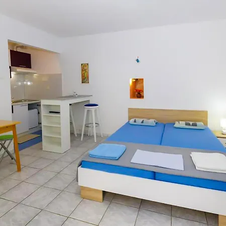 Apartamento Gorgeous Apartment In Brela With House Sea View Brela